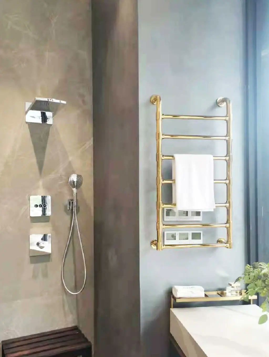 Spain Hotel Case gallery 1